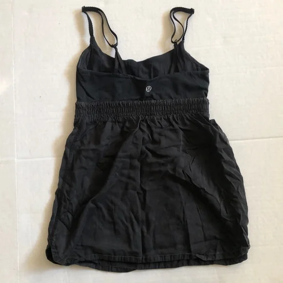 Lululemon Black Tank Top RARE size 2 - Picture 3 of 6
